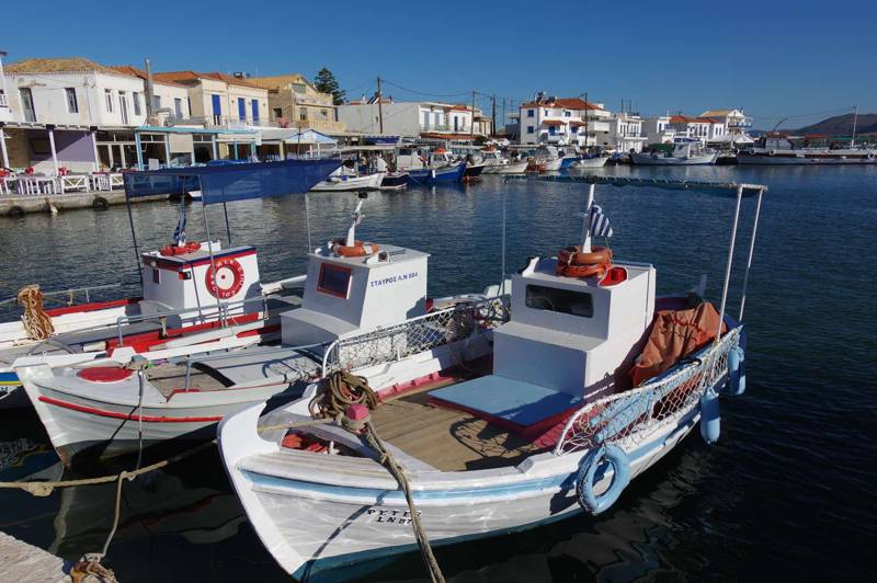 Ελαφόνησος topoguide: Το λιμανάκι της Ελαφονήσου
