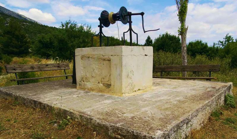 Υμηττός topoguide