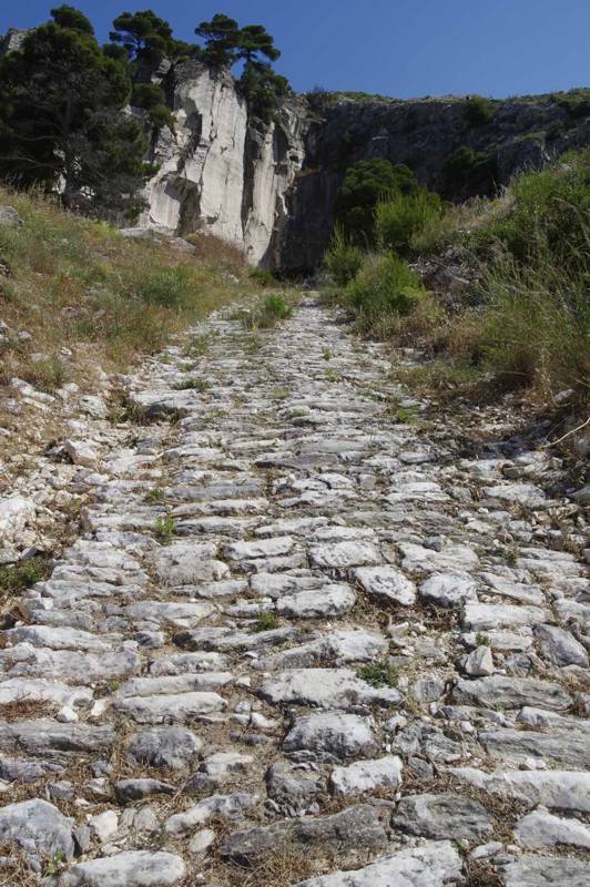 Πεντέλη topoguide