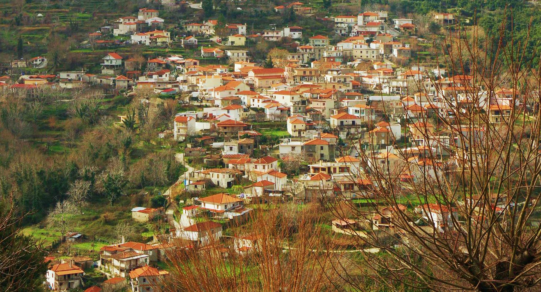 Διαδρομή προς τον Καταρράκτη Στροπώνων