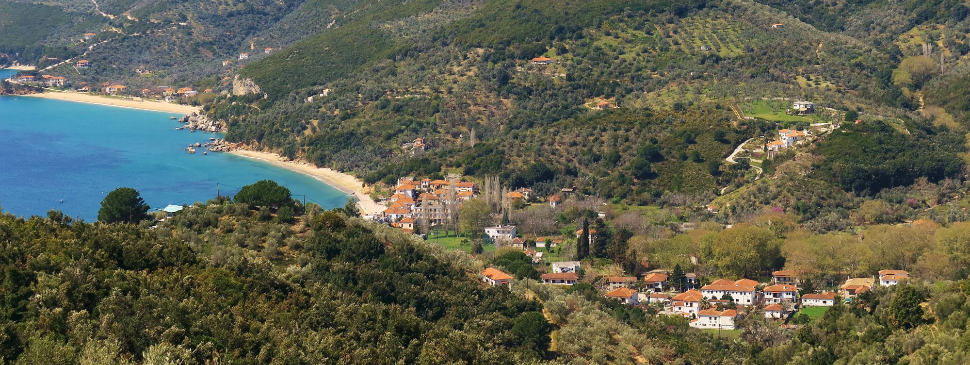 Νότιο Πήλιο topoguide: Ο οικισμός και ο όρμος του Πλατανιά